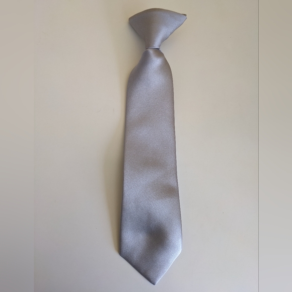 Nautica, 4 pc suit set, 2T - Picture 6 of 9